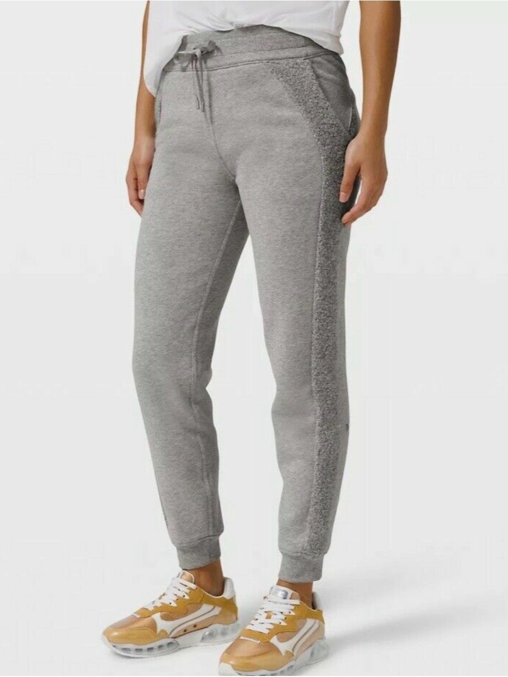 Lululemon Scuba Sherpa Striped Heather Gray Joggers Pants Size 12